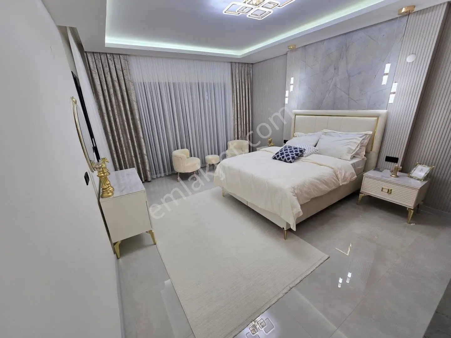 Didim’de Satılık 4+1 Eşyalı, Havuzlu Müstakil Villa — fotoğraf 25