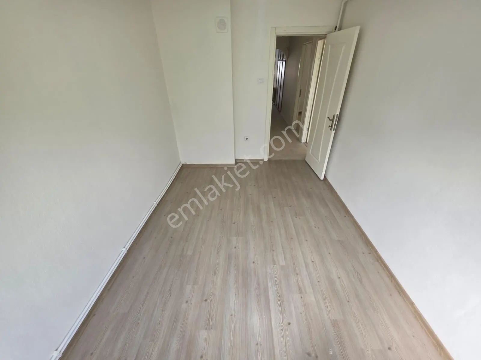 Muga'dan Bostanlı Sahil, Tramvay, İzban Yakını Satılık 3+1 Daire — fotoğraf 22