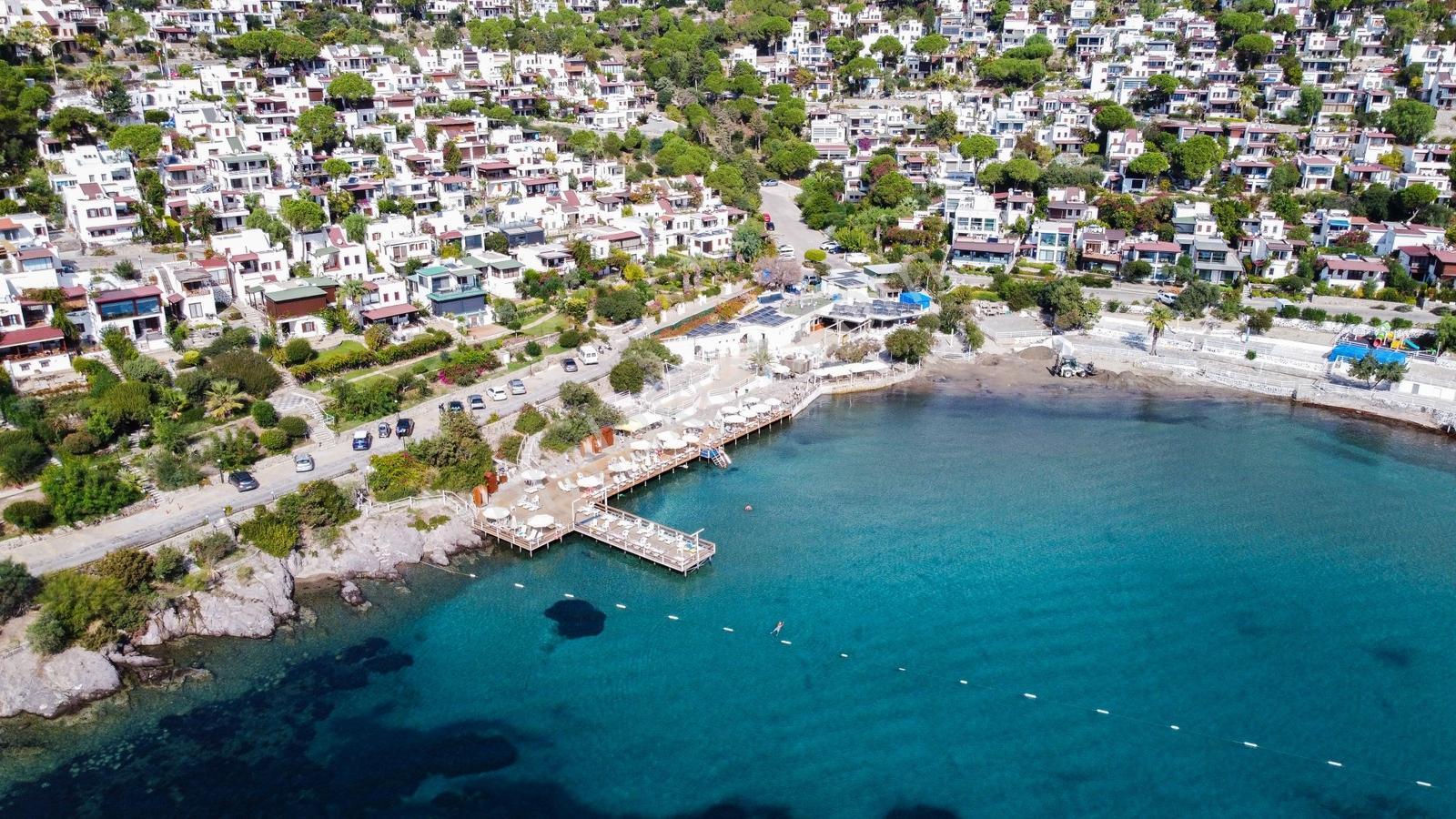 Bitez Aktur'da, Özel Plajlı Düz Ayak Konumlu 2+2 Alangülü Villa — fotoğraf 7