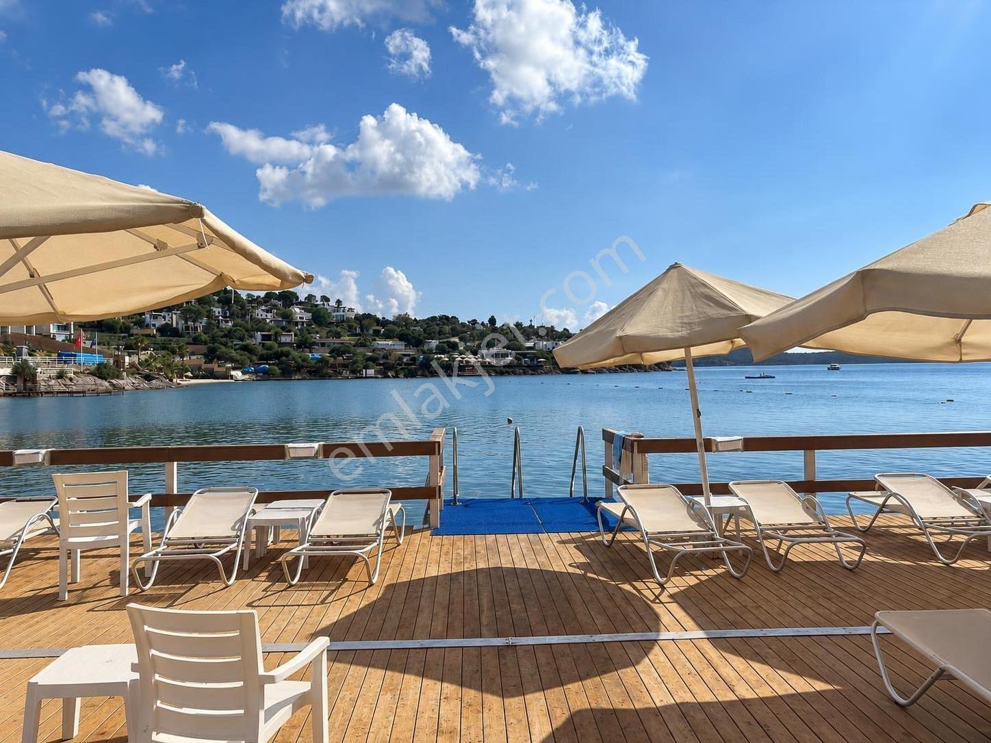 Bitez Aktur'da, Özel Plajlı Düz Ayak Konumlu 2+2 Alangülü Villa — fotoğraf 9