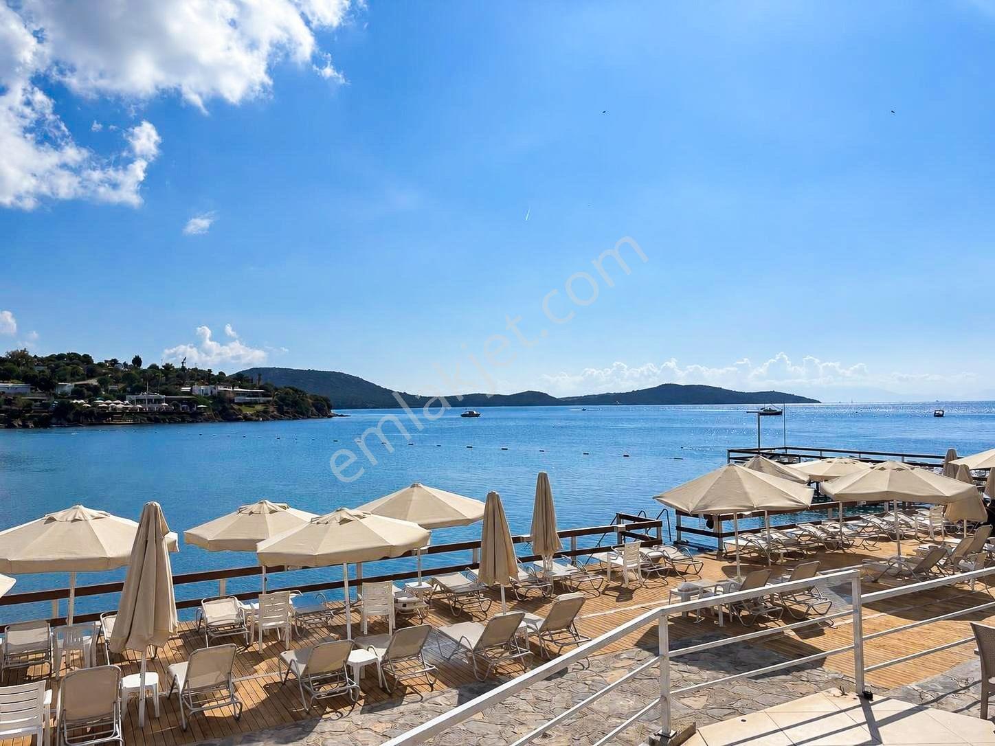 Bitez Aktur'da, Özel Plajlı Düz Ayak Konumlu 2+2 Alangülü Villa — fotoğraf 10
