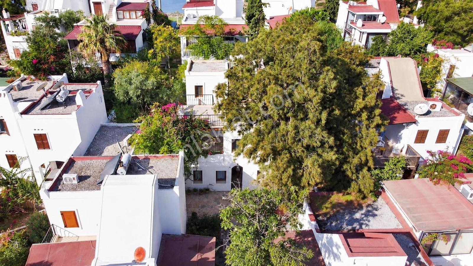 Bitez Aktur'da, Özel Plajlı Düz Ayak Konumlu 2+2 Alangülü Villa — fotoğraf 13
