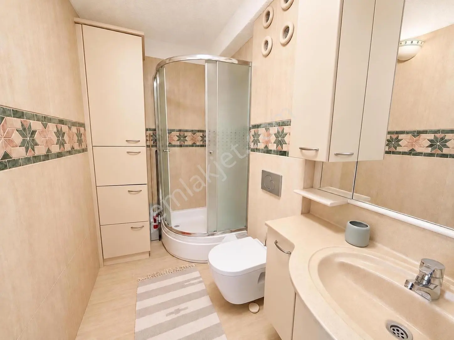 Bitez Aktur'da, Özel Plajlı Düz Ayak Konumlu 2+2 Alangülü Villa — fotoğraf 45