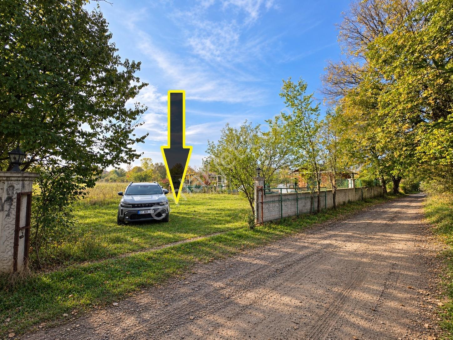 ╣Garanti Emlak'Tan Taşköprü Yolunda - 3.600 M² Resmi Yapılı Arsa