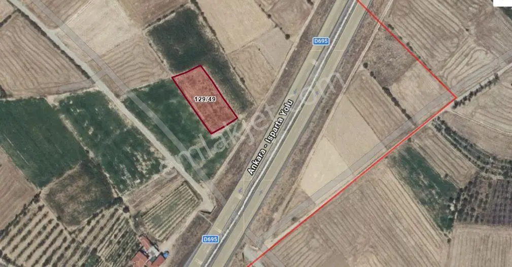 Akçay Emlak'tan Akşehir Adsız Mahallesi Isparta-ankara Yolu Üzerinde Satılık Tarla — fotoğraf 4