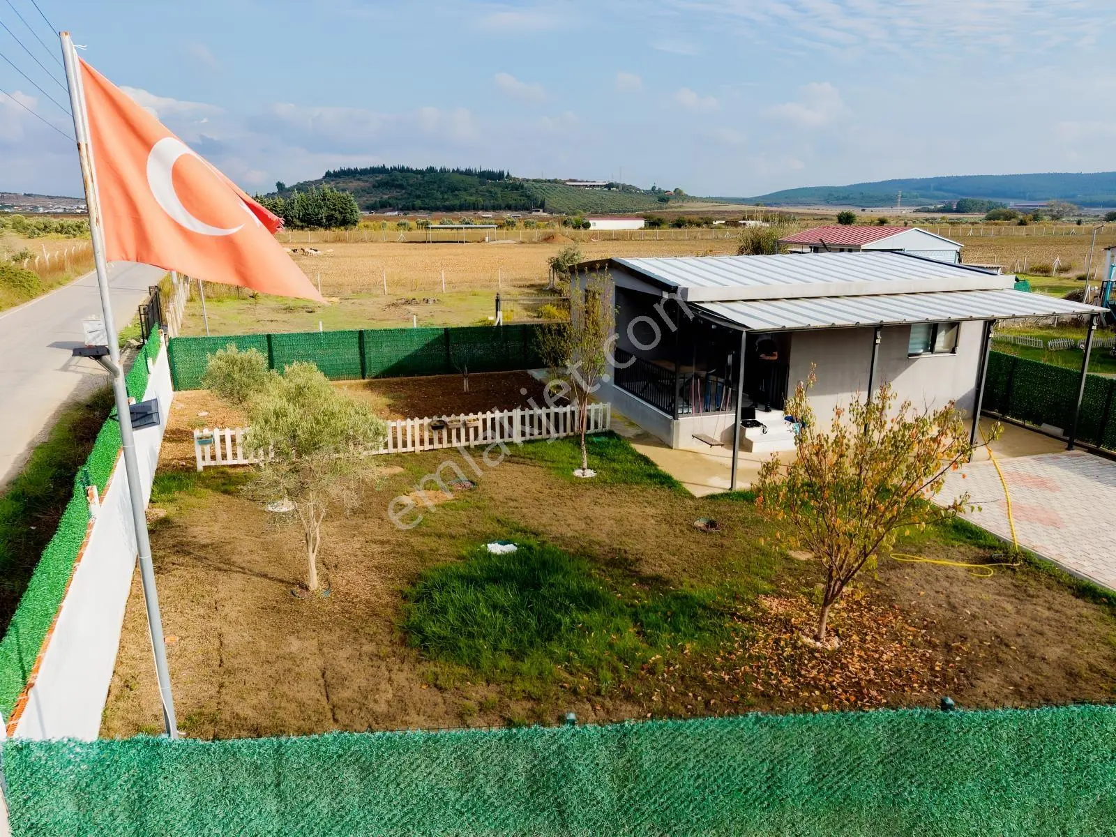 Q'zenden Köye Ve Menderese 5 Dk Mesafe 2+1 Evi Olan 500 M2 Bahçe — fotoğraf 7