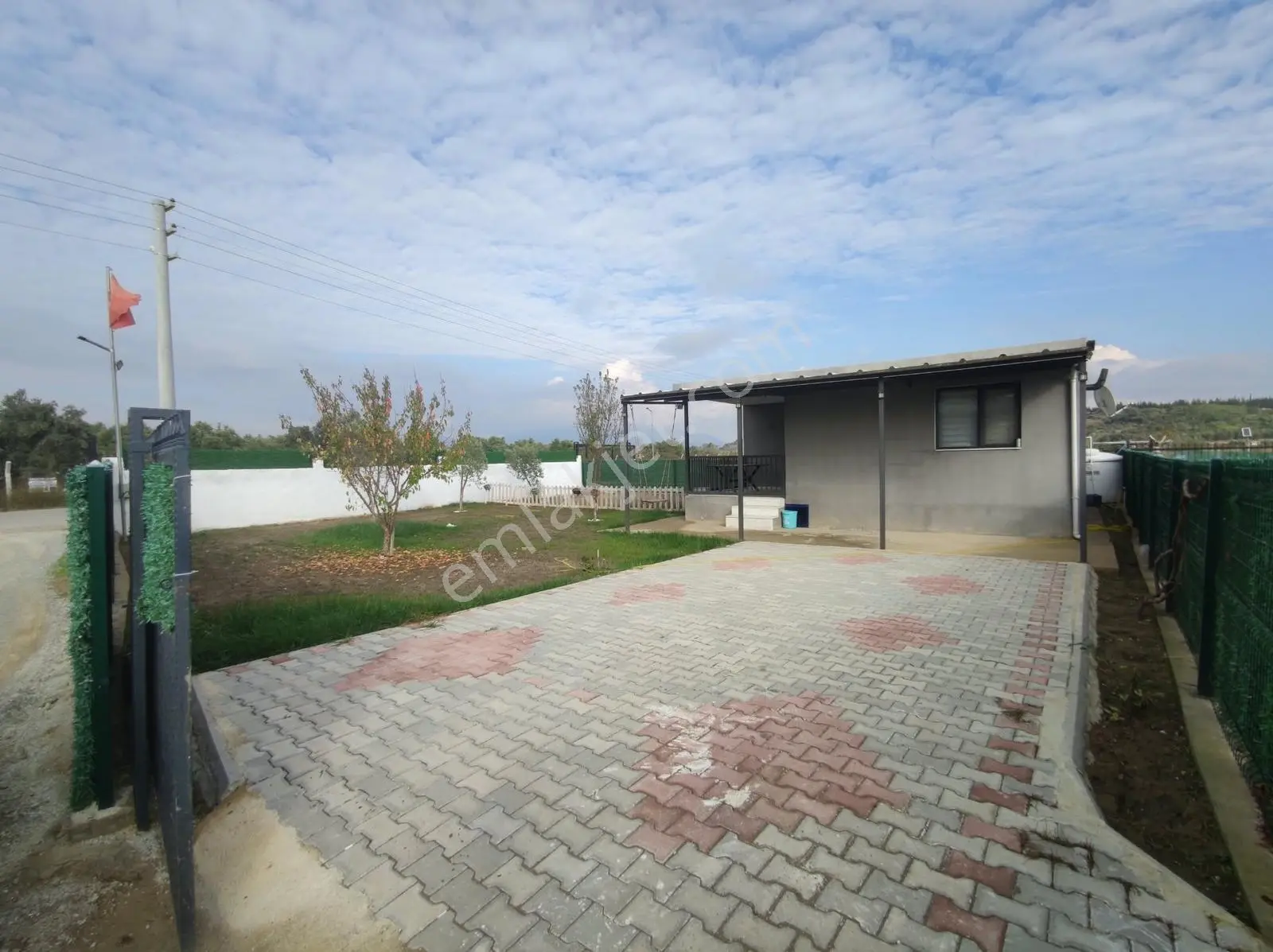 Q'zenden Köye Ve Menderese 5 Dk Mesafe 2+1 Evi Olan 500 M2 Bahçe — fotoğraf 11