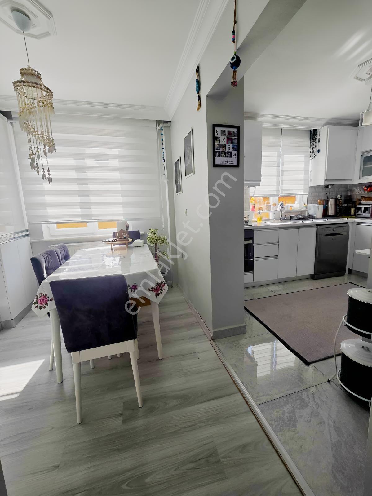 Ümraniye Çakmak Mah İkbal Cad Ve Elalmış Cad Cephe 3+1 Dubleks — fotoğraf 4
