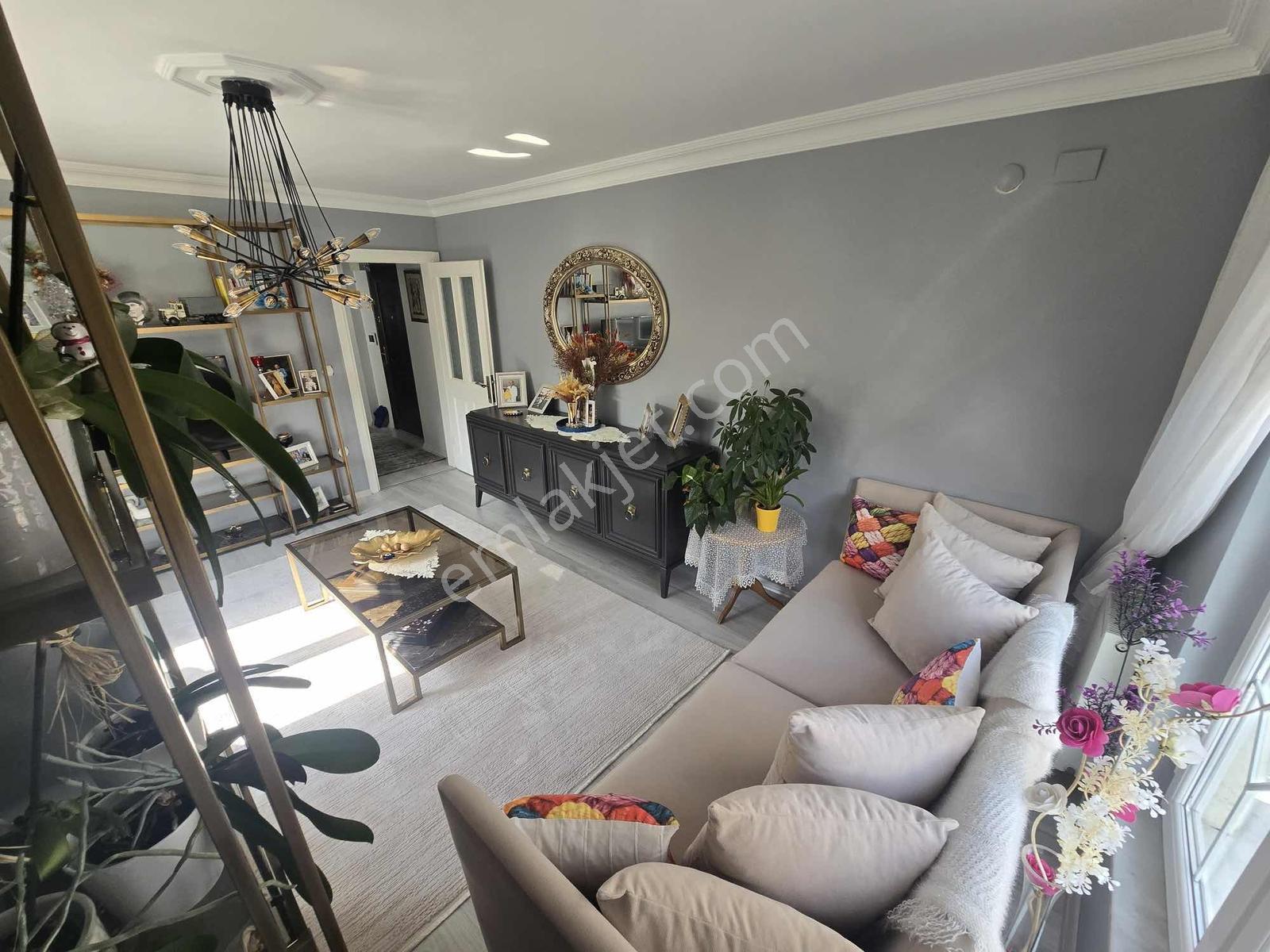 Ümraniye Çakmak Mah İkbal Cad Ve Elalmış Cad Cephe 3+1 Dubleks — fotoğraf 14