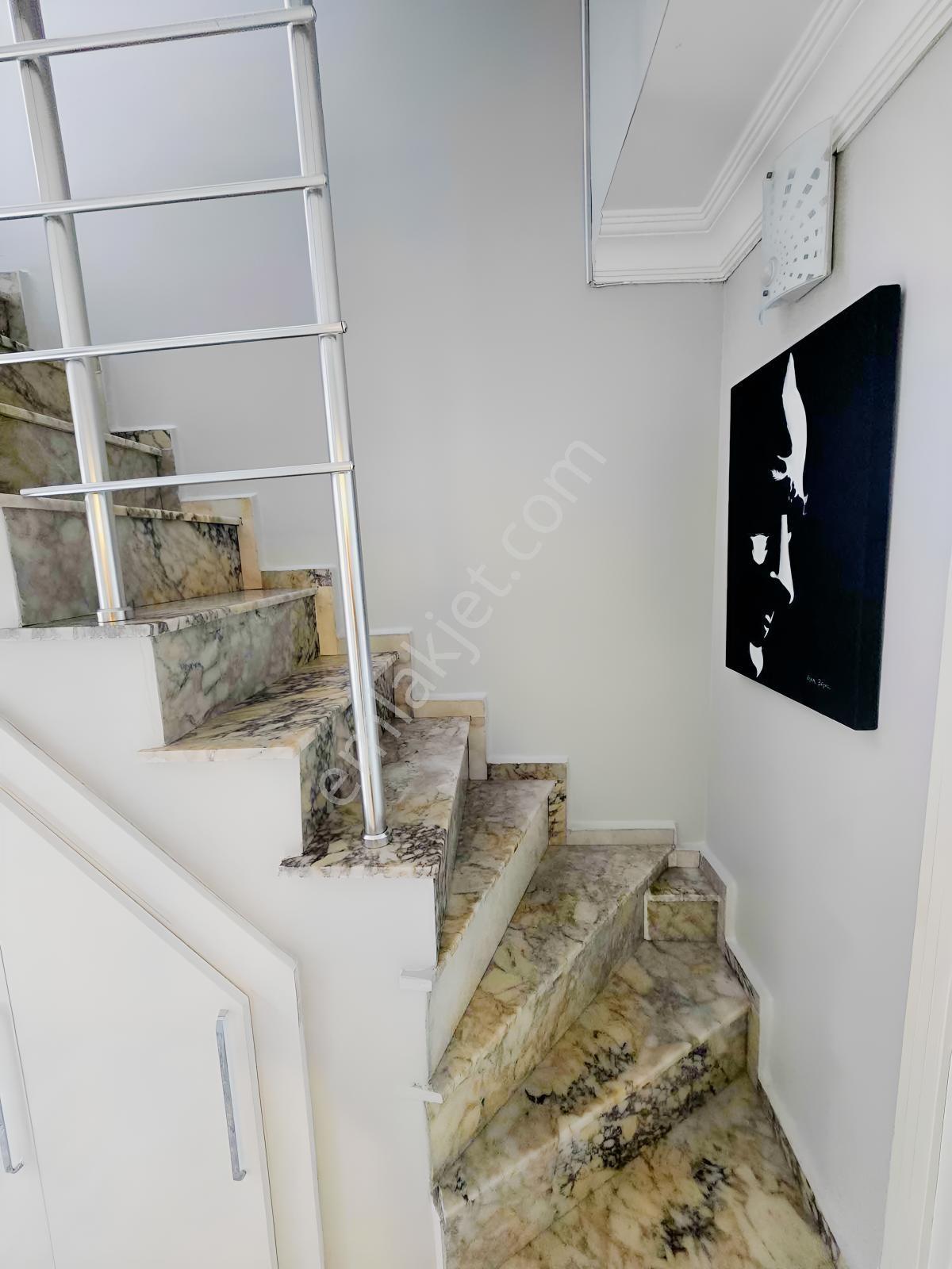 Ümraniye Çakmak Mah İkbal Cad Ve Elalmış Cad Cephe 3+1 Dubleks — fotoğraf 19