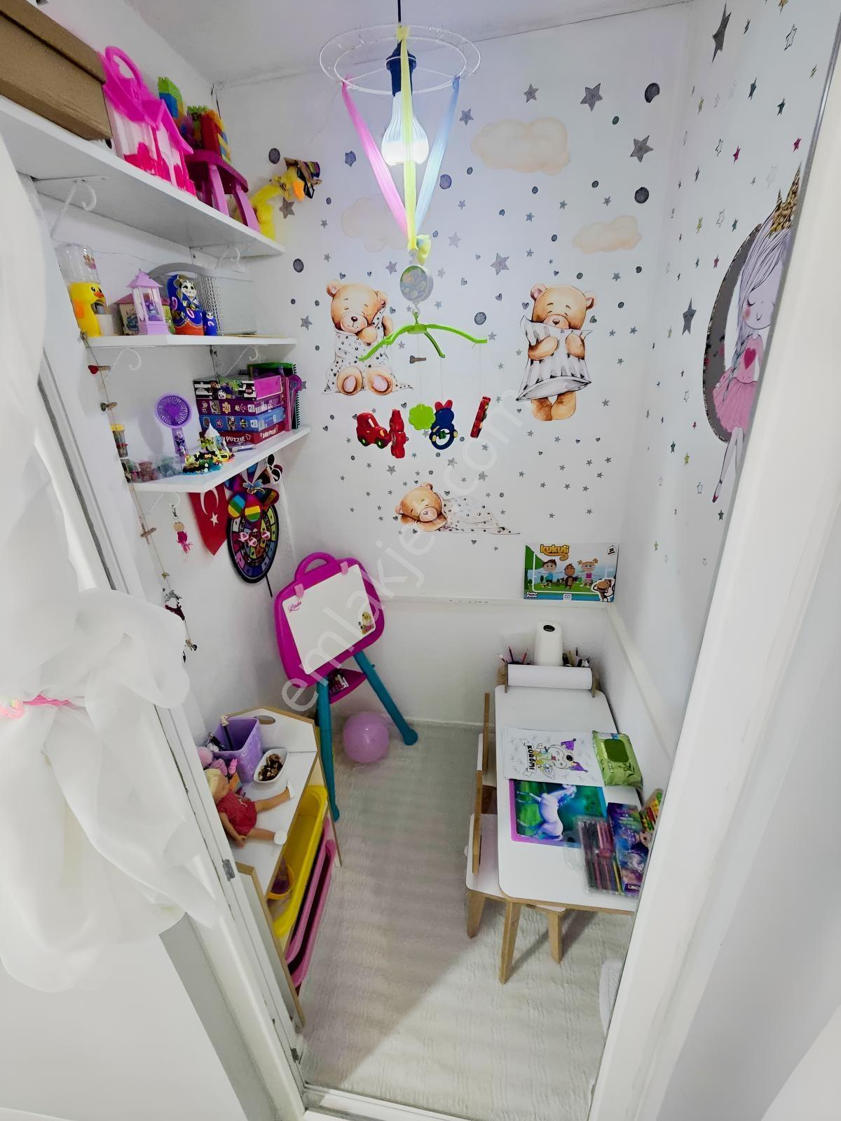 Ümraniye Çakmak Mah İkbal Cad Ve Elalmış Cad Cephe 3+1 Dubleks — fotoğraf 29