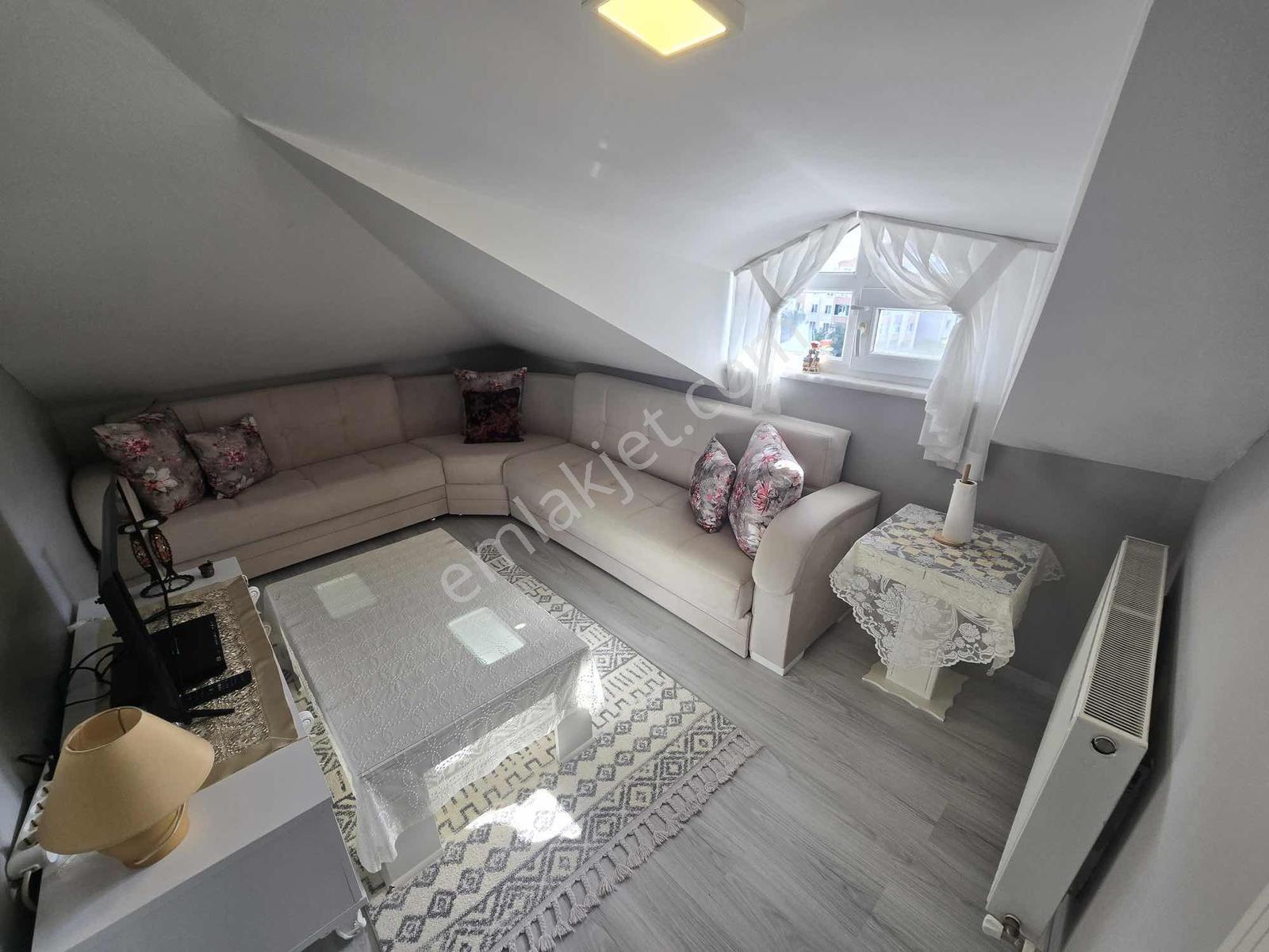 Ümraniye Çakmak Mah İkbal Cad Ve Elalmış Cad Cephe 3+1 Dubleks — fotoğraf 32