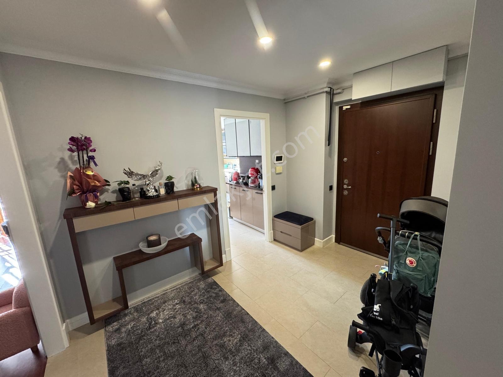 Poyraz'dan Suadiyede Bağdat Caddesine Yakın Güvenlikli 4+1 Daire — fotoğraf 9