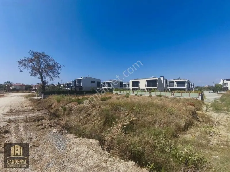 Kuşadası Güzelçamlı'da Satılık Villa İmarlı Arsa — fotoğraf 7