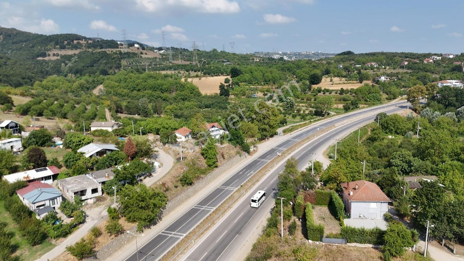 Aşağıdereköyde Sapanca Gölü Kenarı 239 M2 Arsa — fotoğraf 5