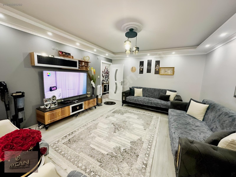 Halkalı Küçükçekmece İstasyon Mh Satılık 2 Cepeli Daire