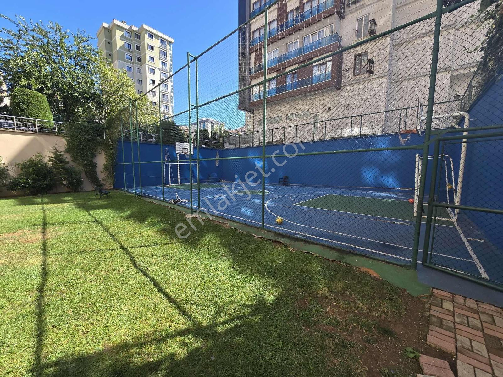 Şerifali Lavella 1 De Prestijli Konumda 3+1 Yenilenmiş Satılık — fotoğraf 2
