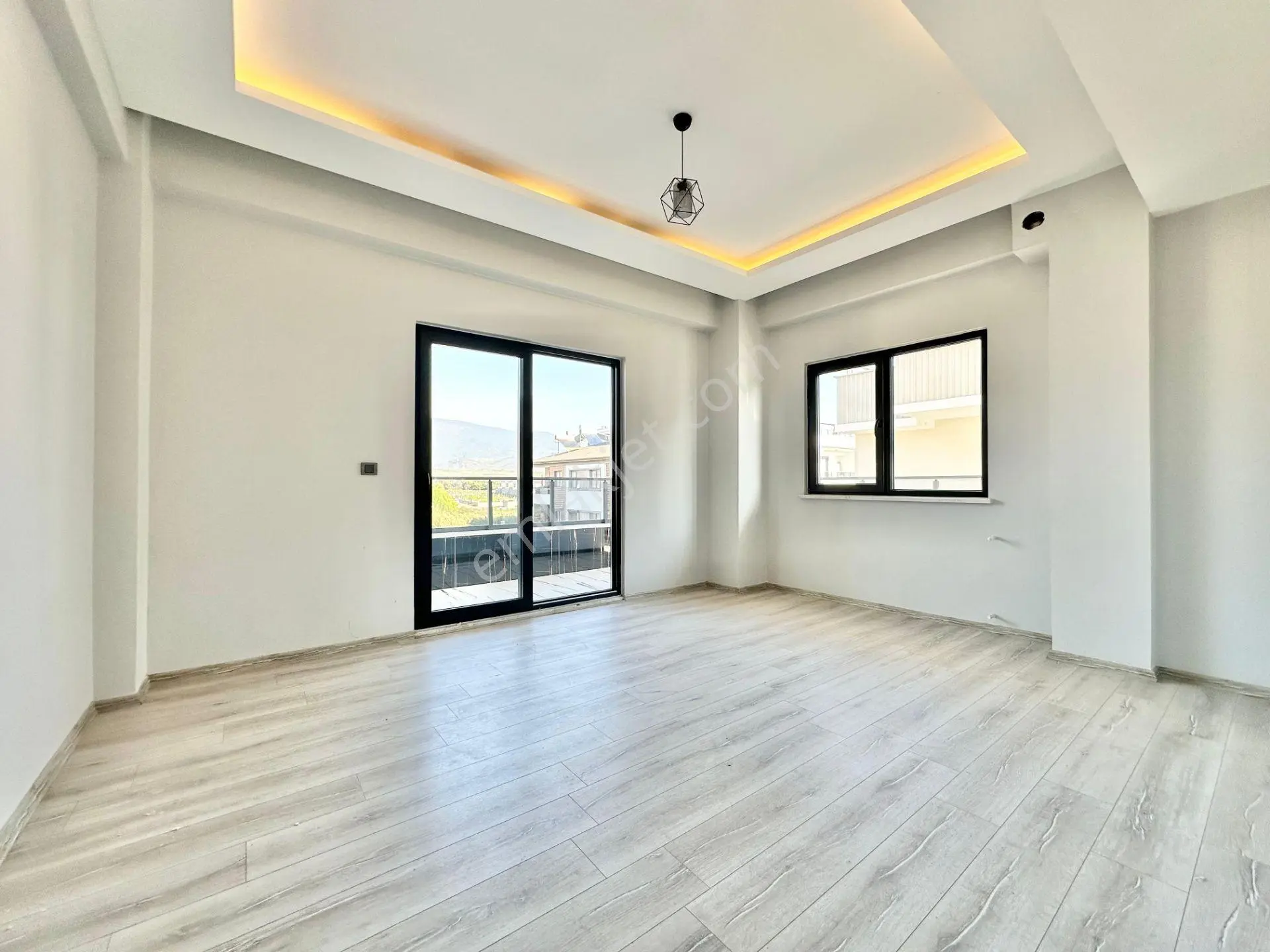 ꧁ay Emlaktan꧂akçay'da Tasarım Harikası Kazdağları Eteklerinde Satılık 3+1 Ön Cephe Dubleks Daire — fotoğraf 17