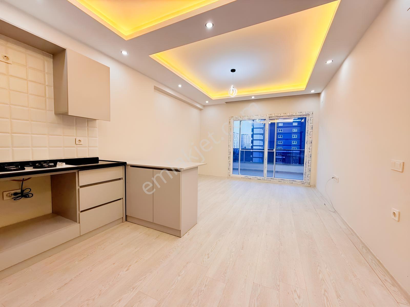 Han Emlak'tan Erdemli Tömük'te Satılık 1+1 — fotoğraf 3