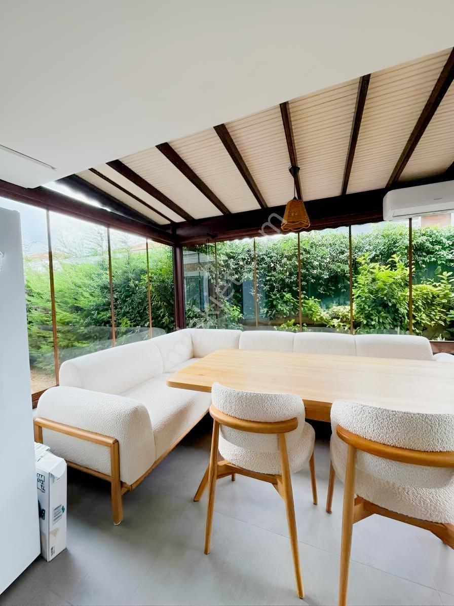 Verandasında Hayat Var ! Satılık Bahçeli Dubleks 3+1 Daire — fotoğraf 3