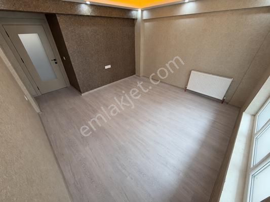 Yuvam'dan Merkezi Konumda Masrafsız Acil Satılık 3+1 Daire — fotoğraf 9