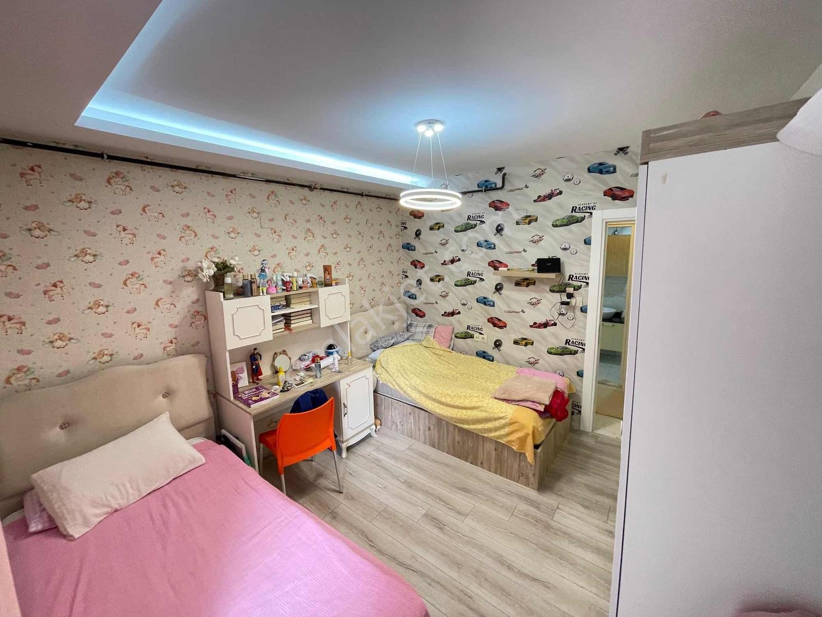 Ra Gayrmenkul Ergenekon Mh Site İçi Lüks 3+1 — fotoğraf 8