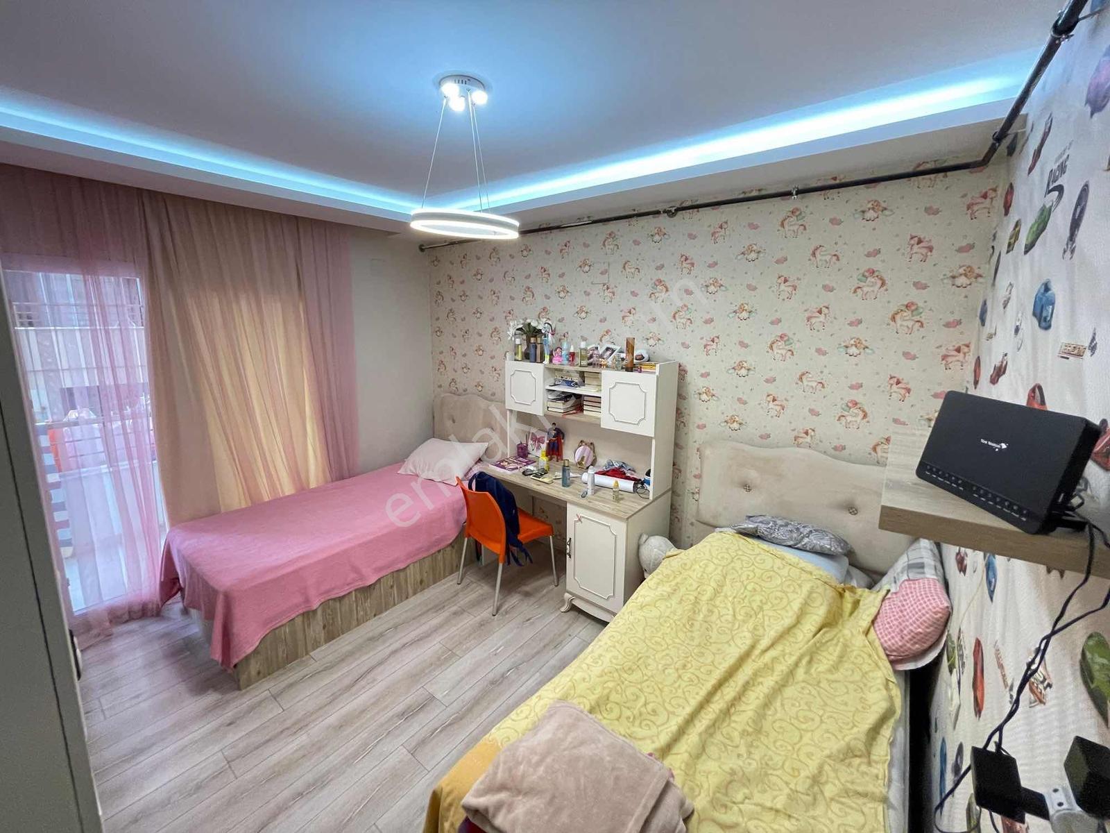 Ra Gayrmenkul Ergenekon Mh Site İçi Lüks 3+1 — fotoğraf 13