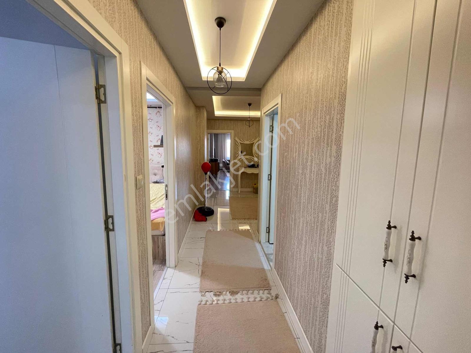 Ra Gayrmenkul Ergenekon Mh Site İçi Lüks 3+1 — fotoğraf 15
