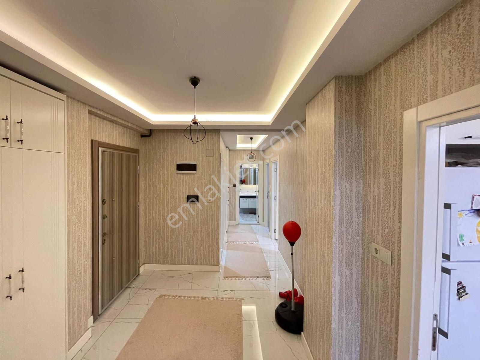 Ra Gayrmenkul Ergenekon Mh Site İçi Lüks 3+1 — fotoğraf 25