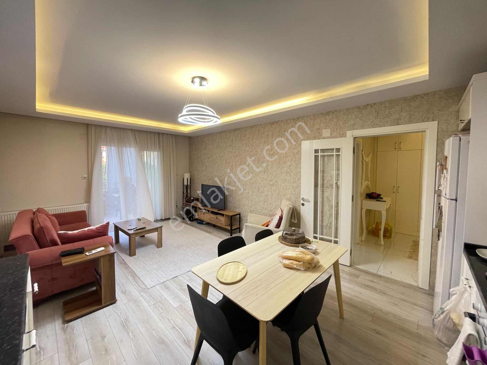 Ra Gayrmenkul Ergenekon Mh Site İçi Lüks 3+1 — fotoğraf 30