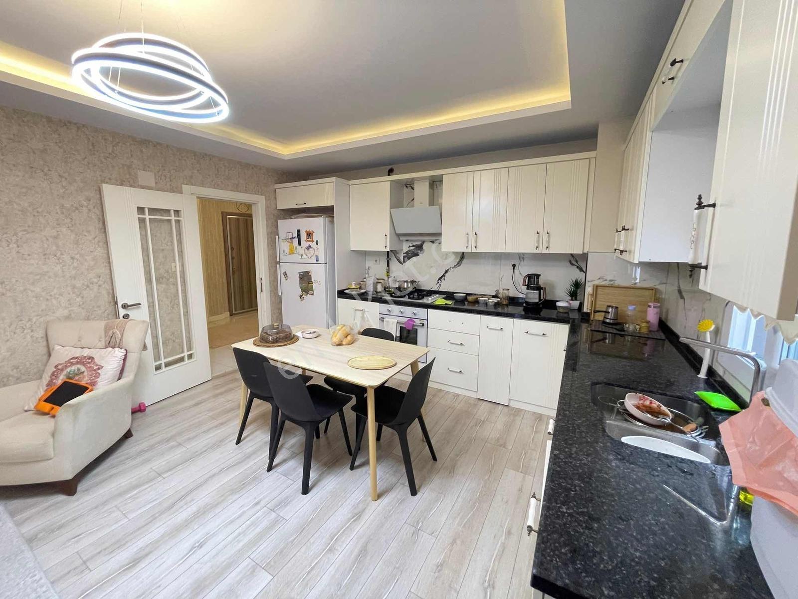 Ra Gayrmenkul Ergenekon Mh Site İçi Lüks 3+1 — fotoğraf 34