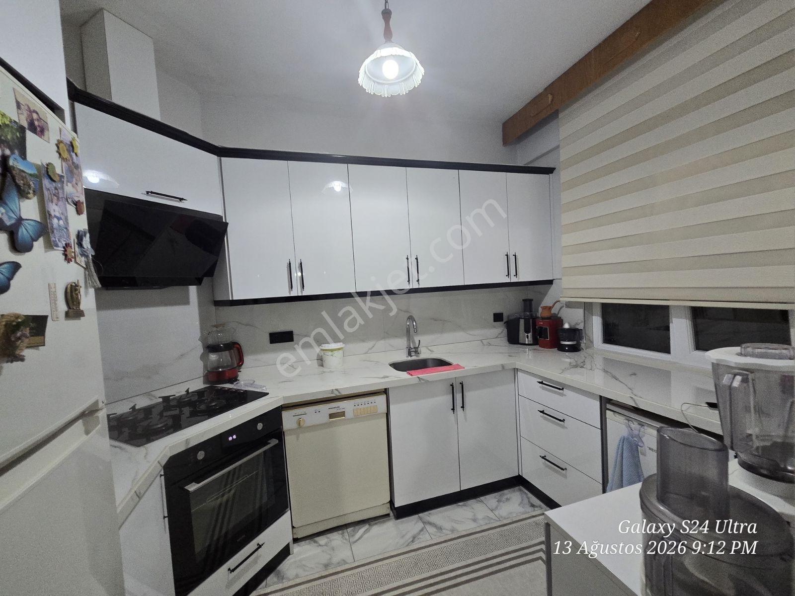 Mobil Emlak'tan Şehir Merkezinde Satılık 3+1 — fotoğraf 7
