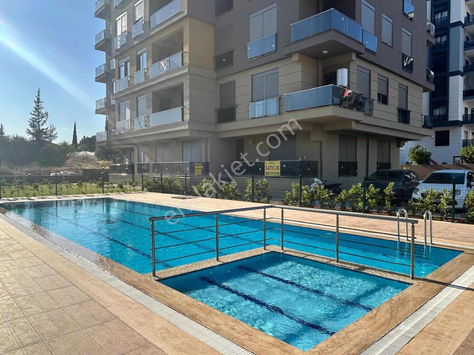 Göçerler Mahallesinde Manzaralı Pırıl Pırıl 3+1 Daire