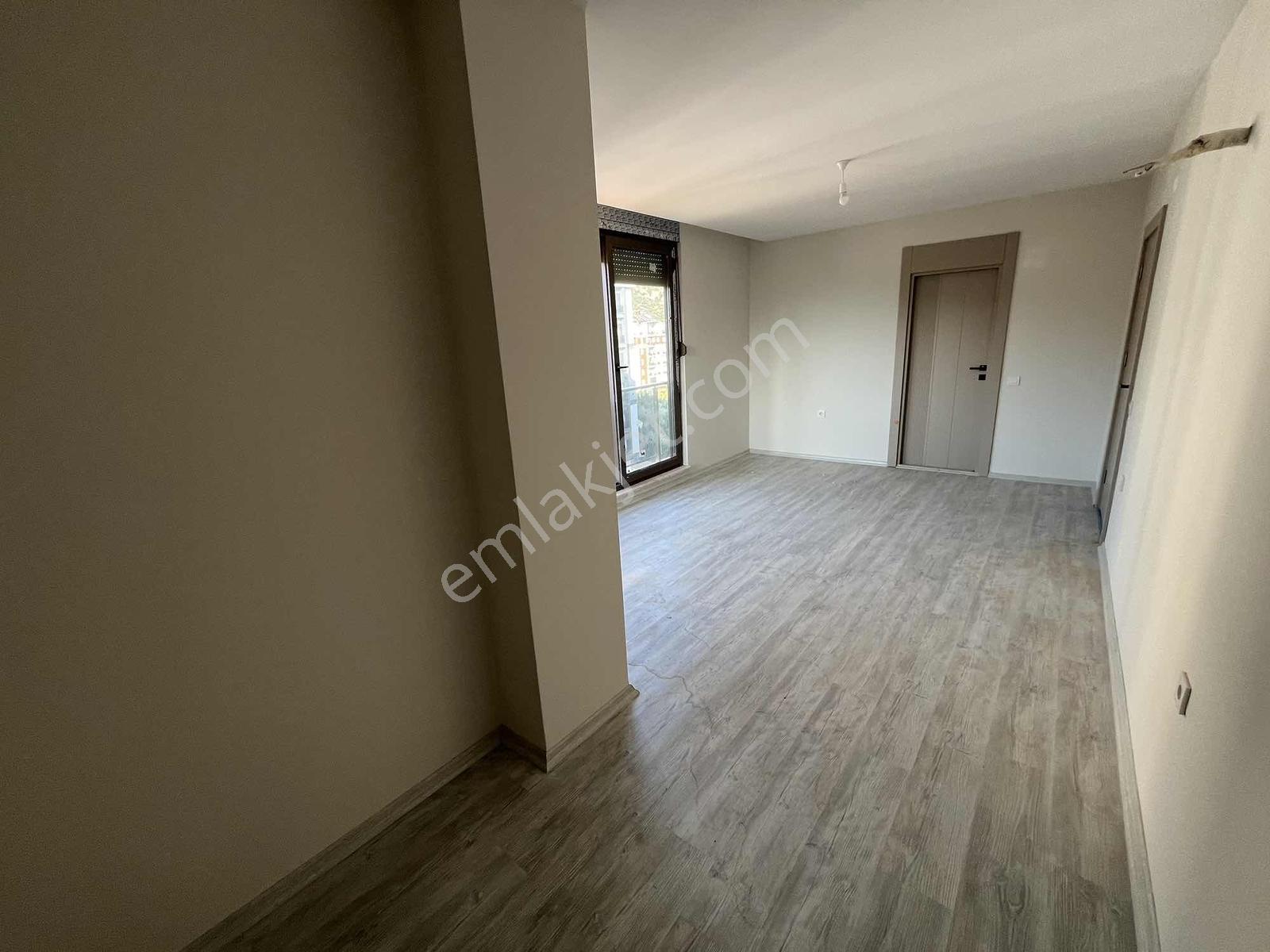 Göçerler Mahallesinde Manzaralı Pırıl Pırıl 3+1 Daire — fotoğraf 23
