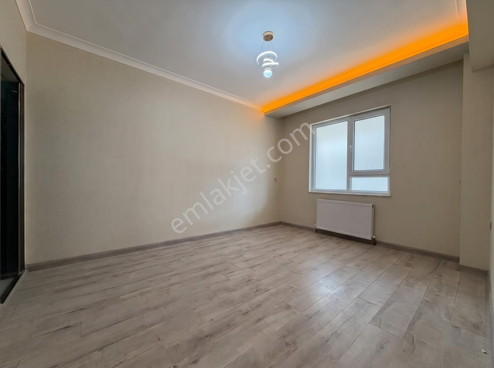Yuv*** Masrafsız Park Cephe 3+1 Kredi Limitsiz Acil Satılık — fotoğraf 16