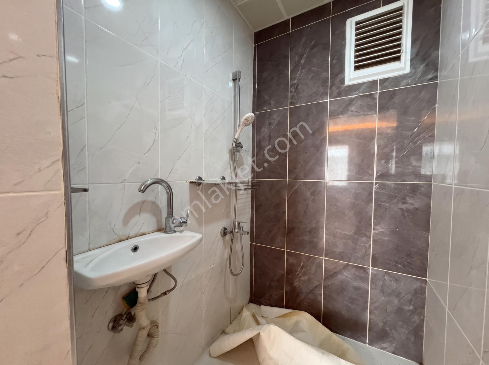 Yuv*** Masrafsız Park Cephe 3+1 Kredi Limitsiz Acil Satılık — fotoğraf 29