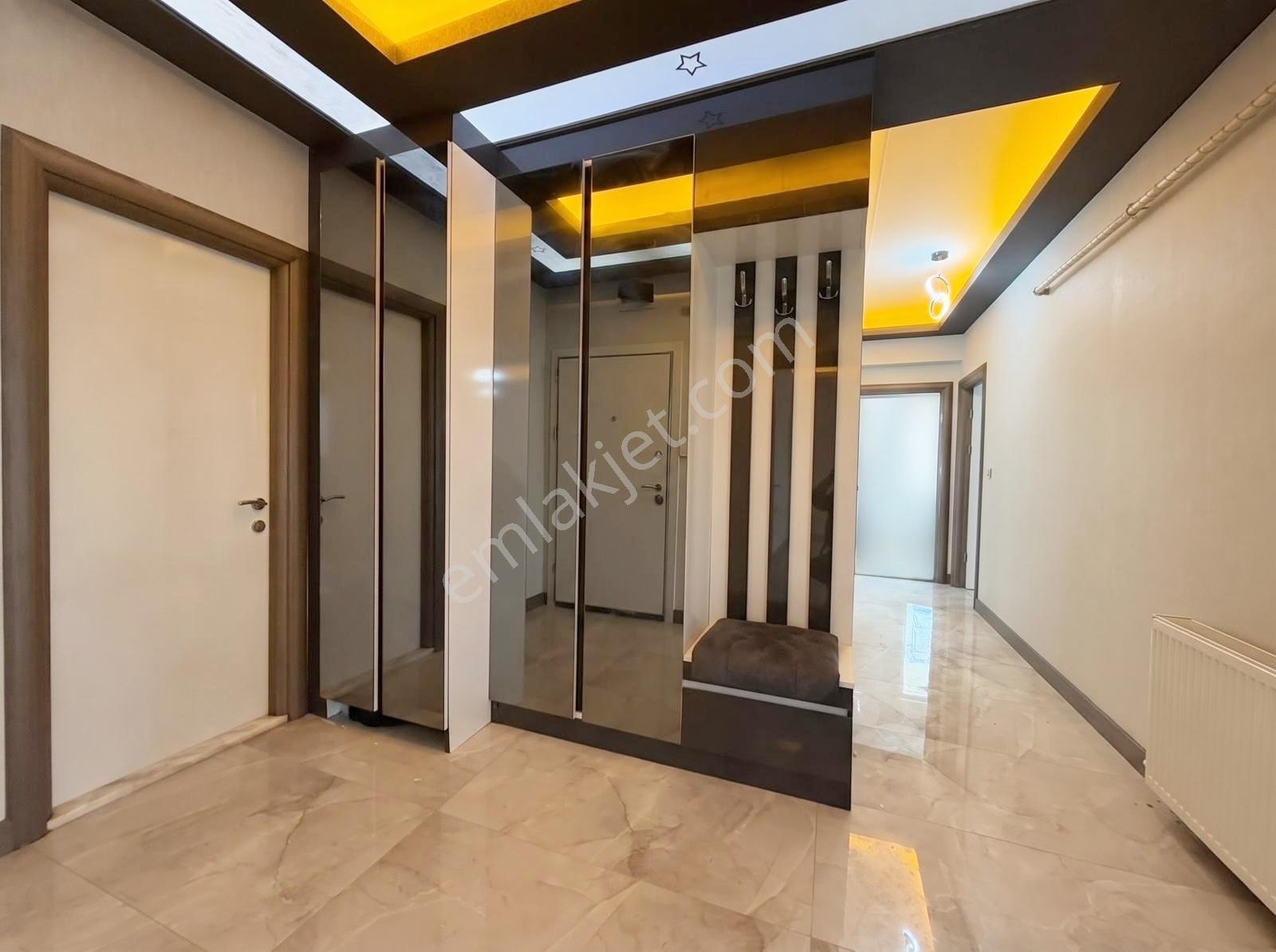 Yuv*** Masrafsız Park Cephe 3+1 Kredi Limitsiz Acil Satılık — fotoğraf 34