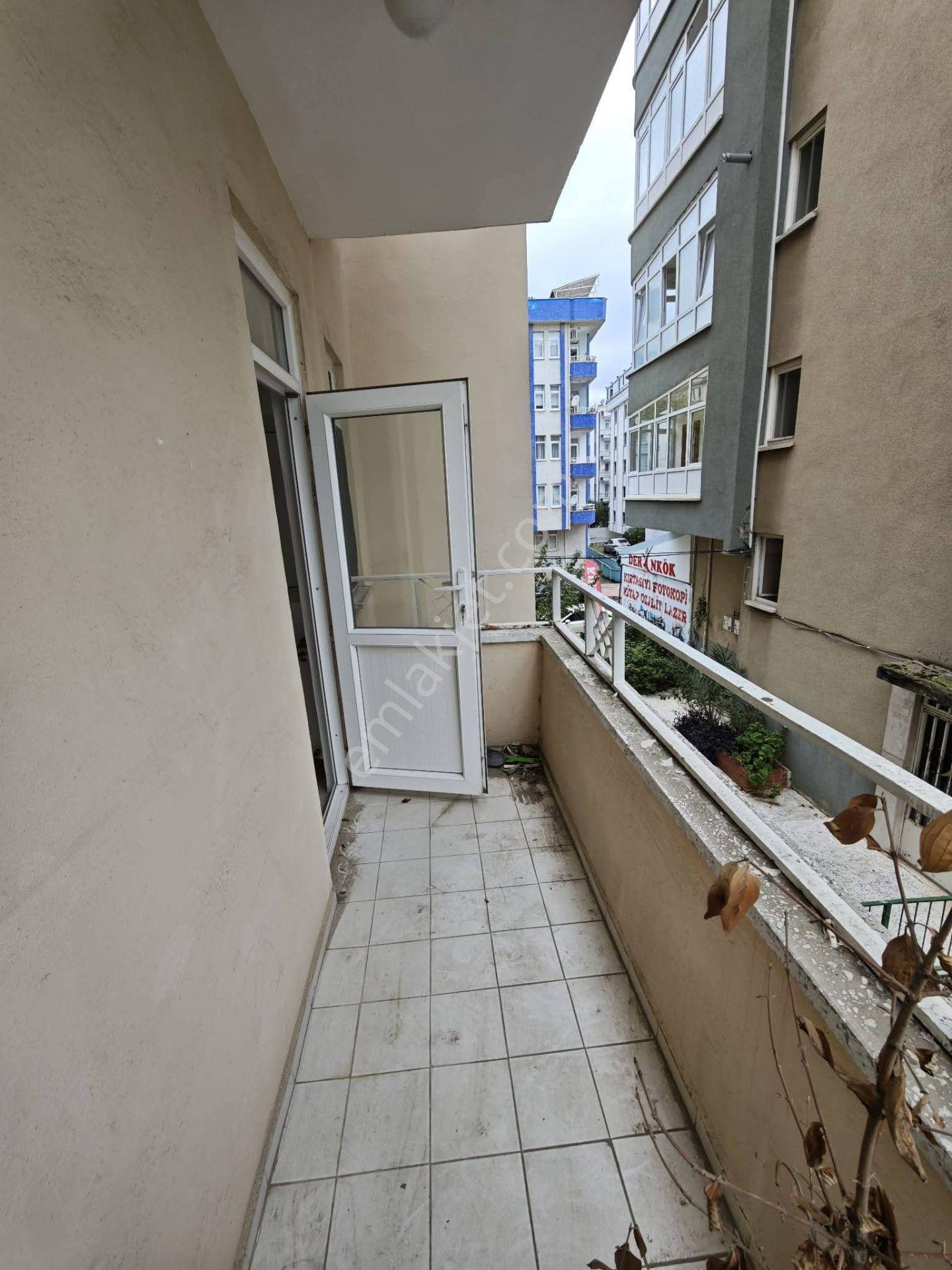 Samsun Atakum Cumhuriyet Mahallesi'nde 1.kat 2+1 Satılık Daire — fotoğraf 7