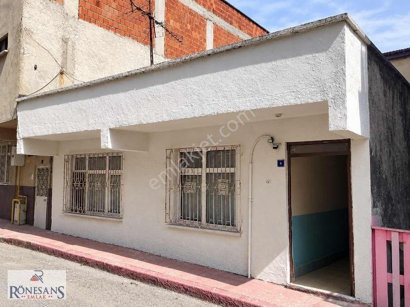 Rönesans Emlaktan Tek Katlı Müstakil Ev