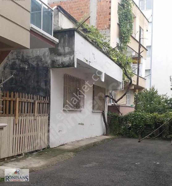 Rönesans Emlaktan Tek Katlı Müstakil Ev — fotoğraf 5