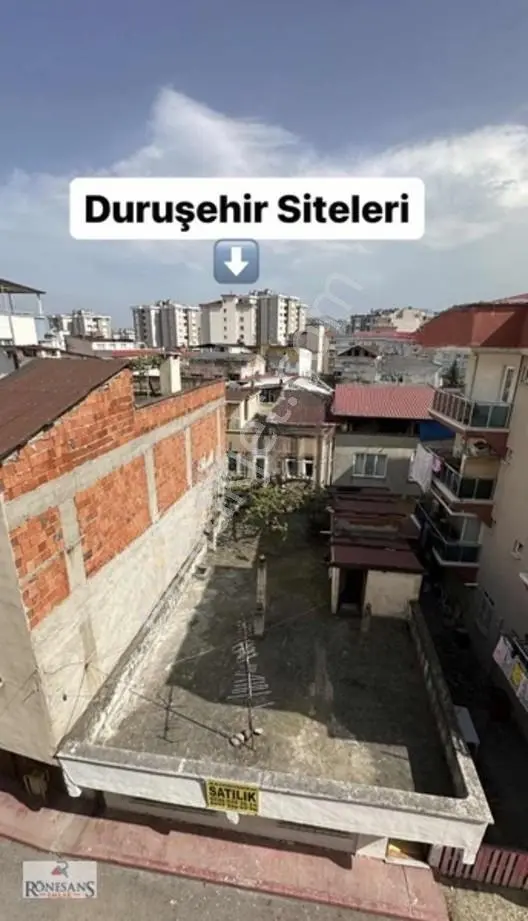 Rönesans Emlaktan Tek Katlı Müstakil Ev — fotoğraf 13