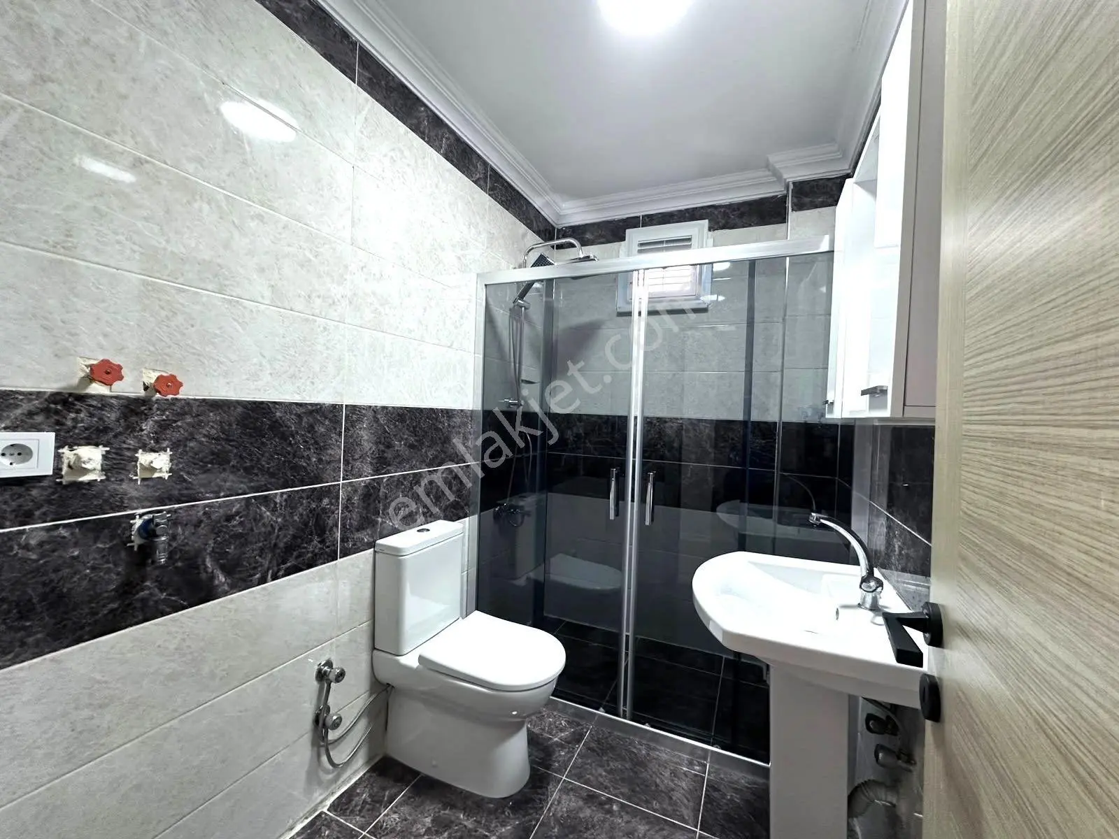 𝄞melodi'den Yatırım İçin İdeal Ayrı Mutfaklı Ara Kat 3 Cepheli Asansörlü 2+1 Daire — fotoğraf 25