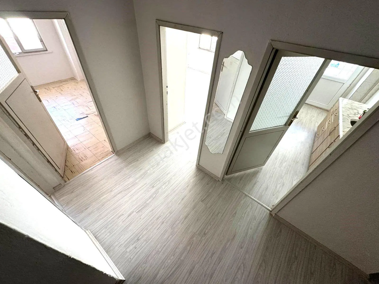 ♫melodi'den Akçay Askeri Kamp Civarı Denize 400mt Ayrı Mutfaklı Barbekülü Balkonlu 2+1 Kupon Daire — fotoğraf 4