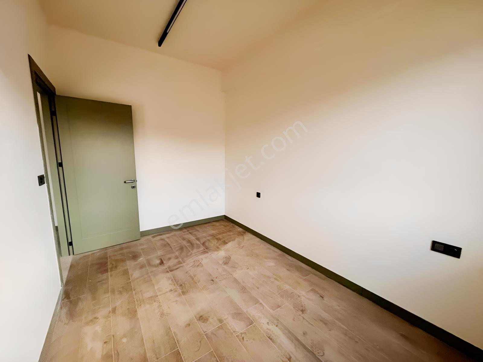 Karahasanlı Mahallesi'nde Yatırımlık 1+1 Apart — fotoğraf 8