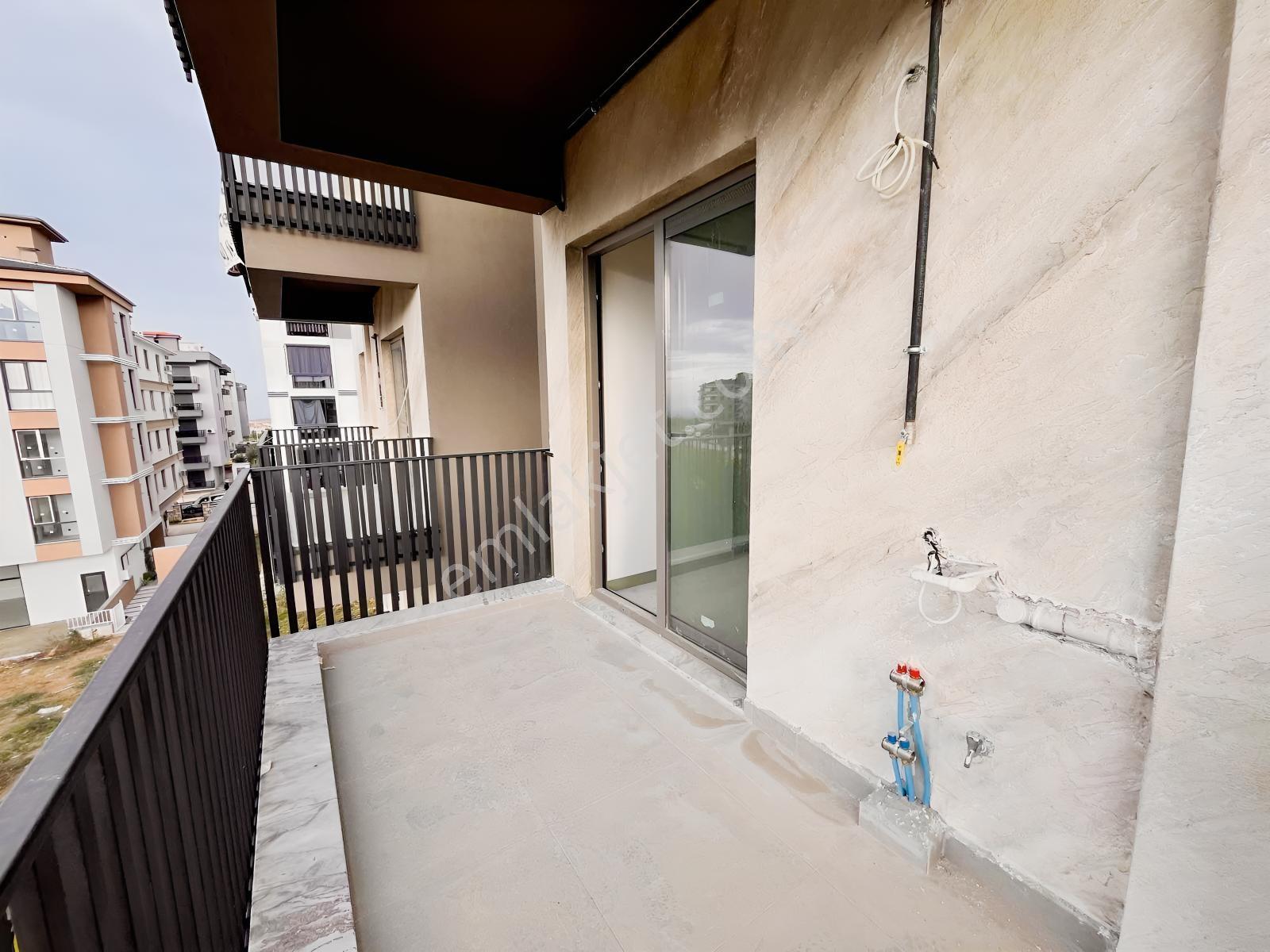 Karahasanlı Mahallesi'nde Yatırımlık 1+1 Apart — fotoğraf 17
