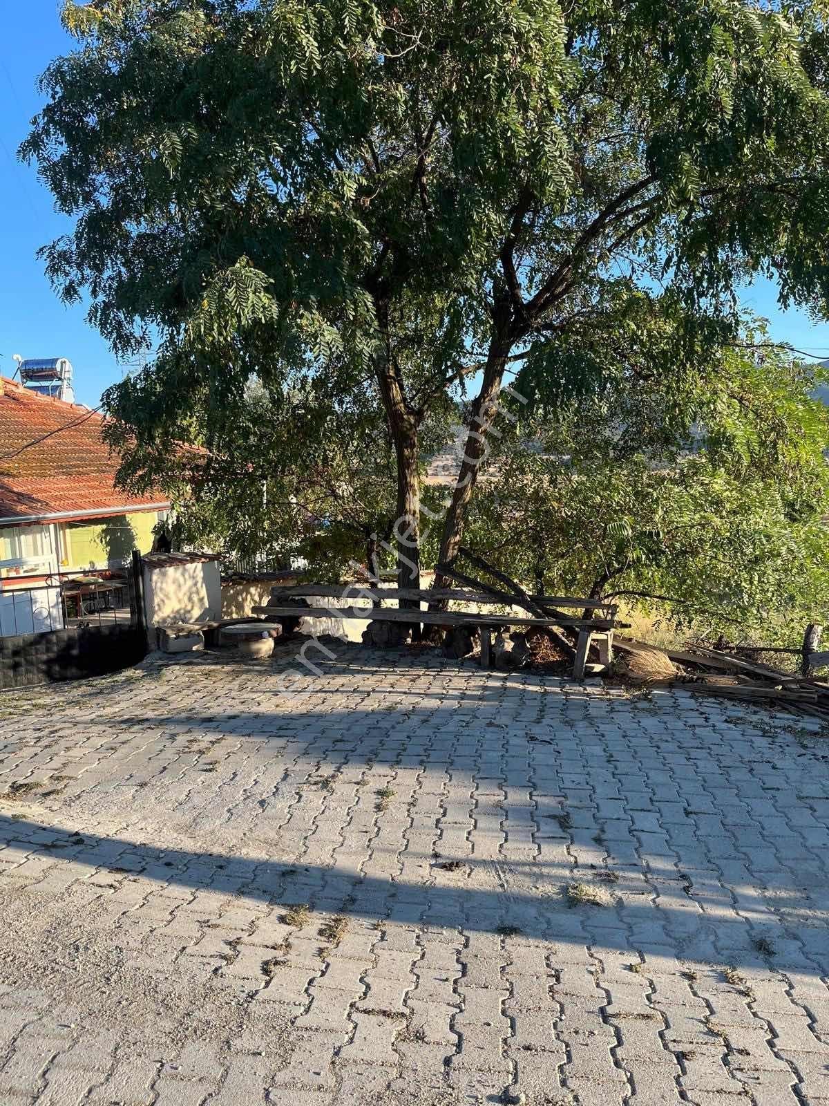 Burdur Yeşilova Örencik Mustakil Tapulu. — fotoğraf 3