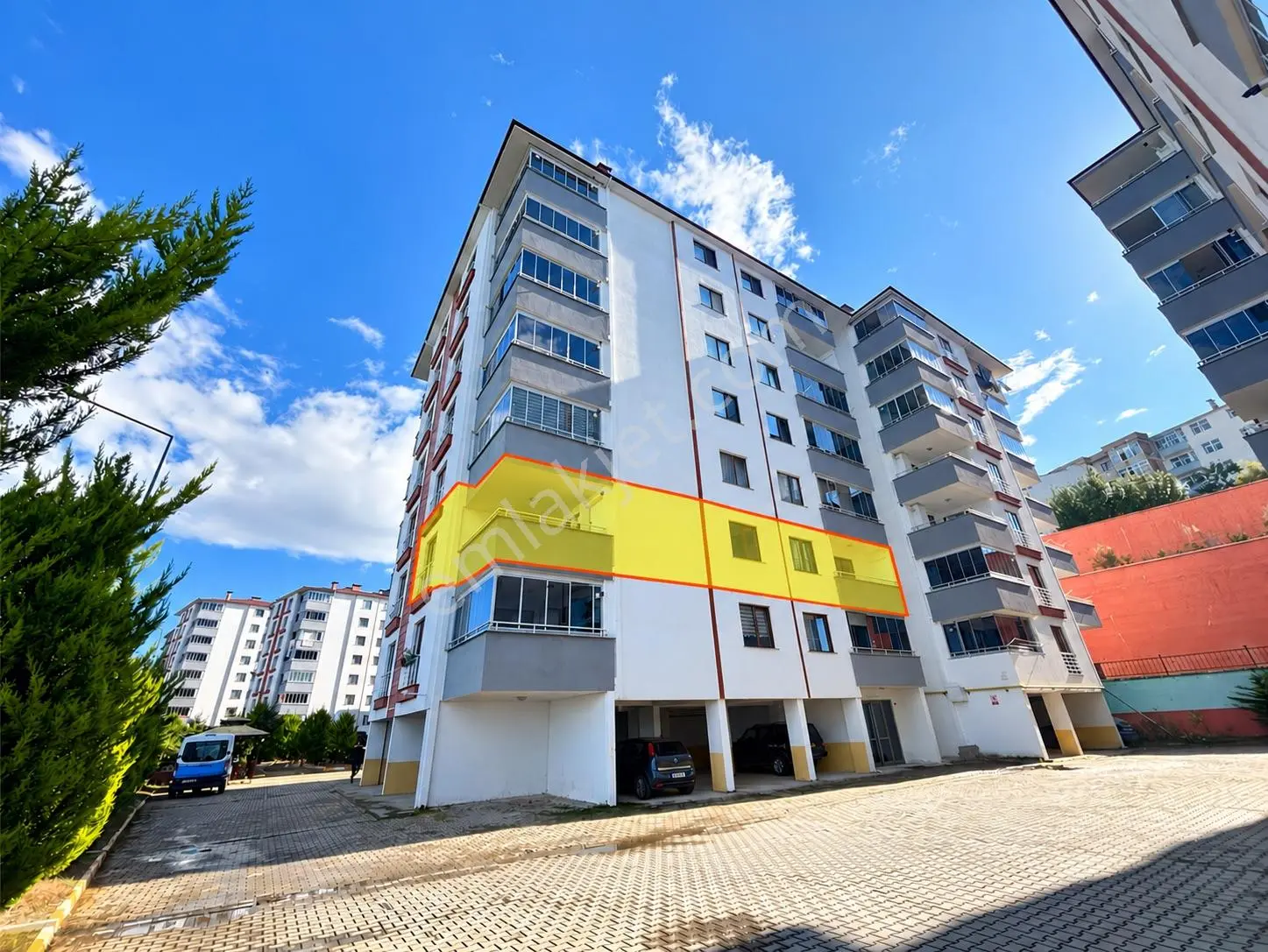 Pelitli Karabey Konakları'Nda Deniz Manzaralı Satılık Daire