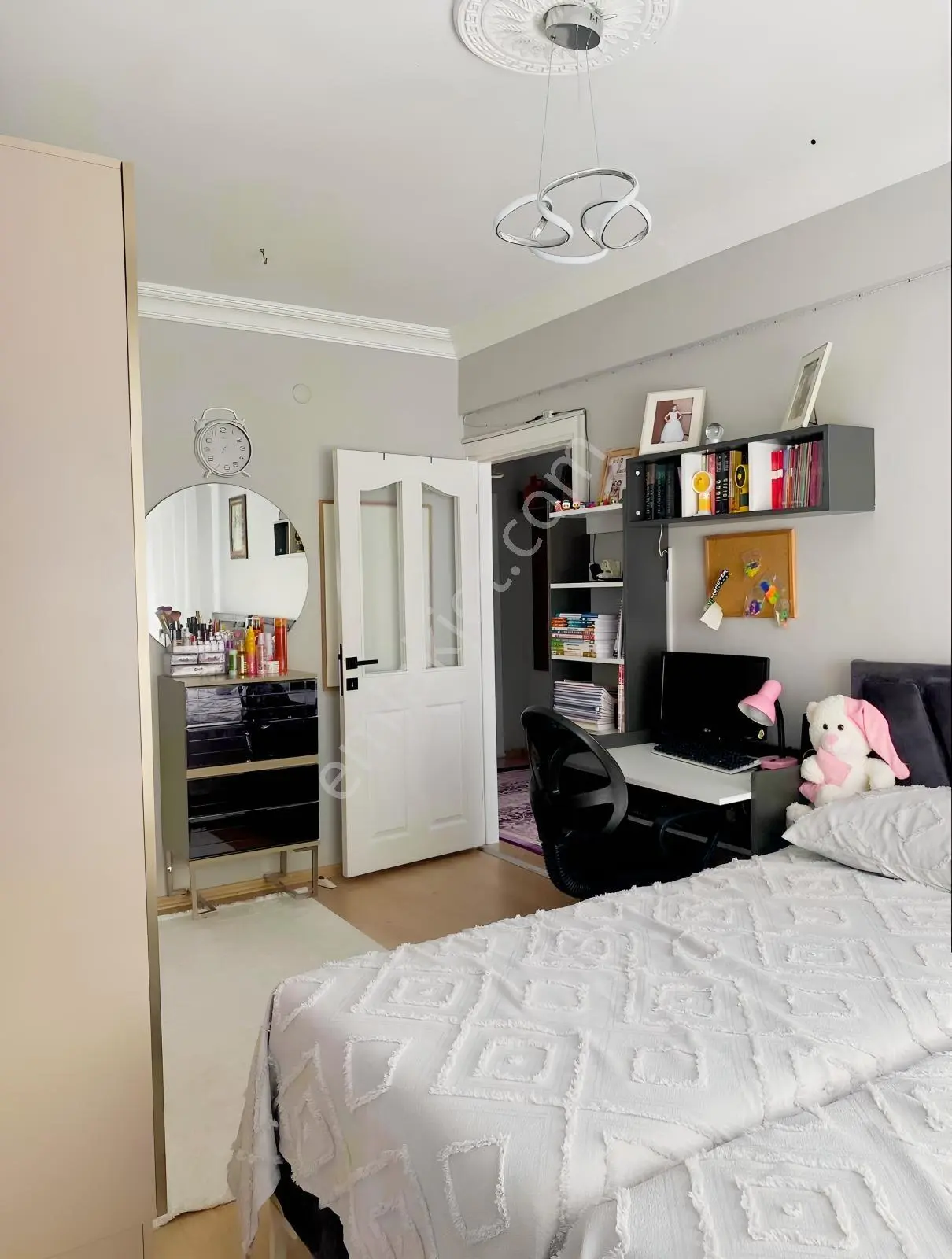 Zafer De 85m2 Net,kentseli Yok,bakımlı,2+1 Satılık Daire — fotoğraf 4