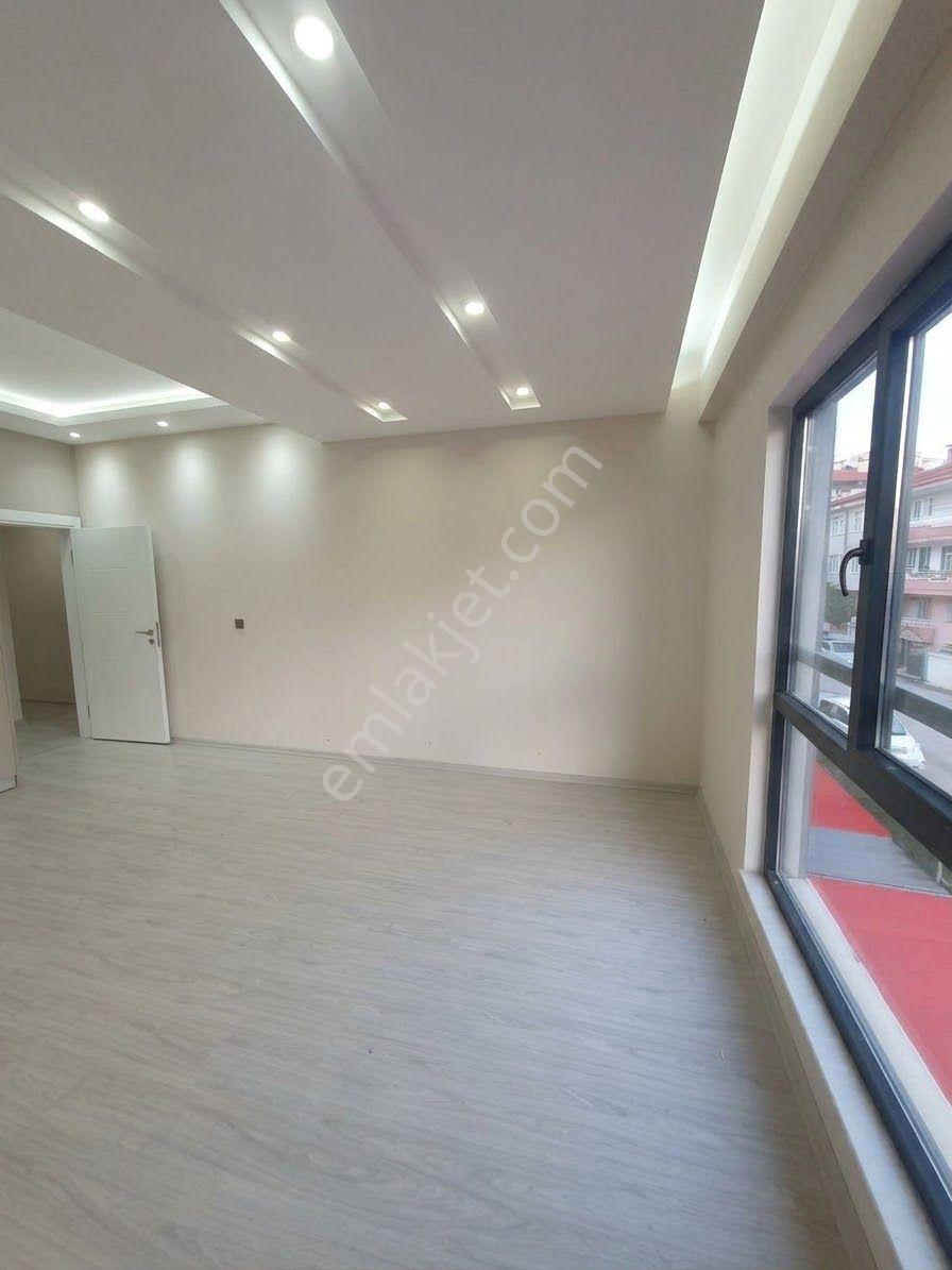 Küçük Bölcekte 3+1 Satılık Daire — fotoğraf 6