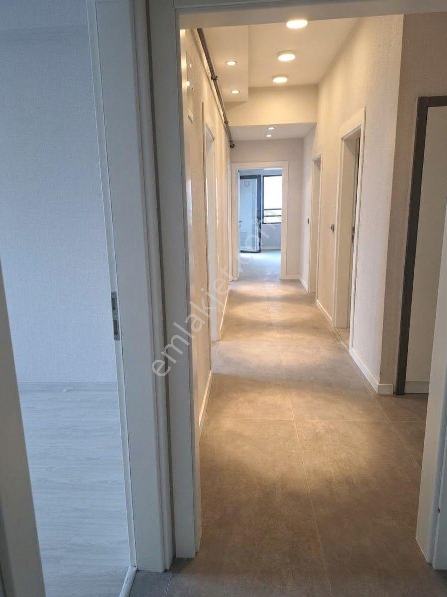 Küçük Bölcekte 3+1 Satılık Daire — fotoğraf 7